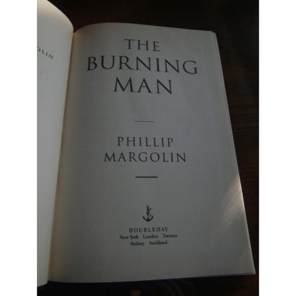 The Burning Man Phillip Margolin HCDJ - Picture 4 of 9